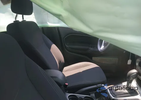 2019 Ford Fiesta Se из США, поврежденный, VIN 3FADP4EJ6KM102205